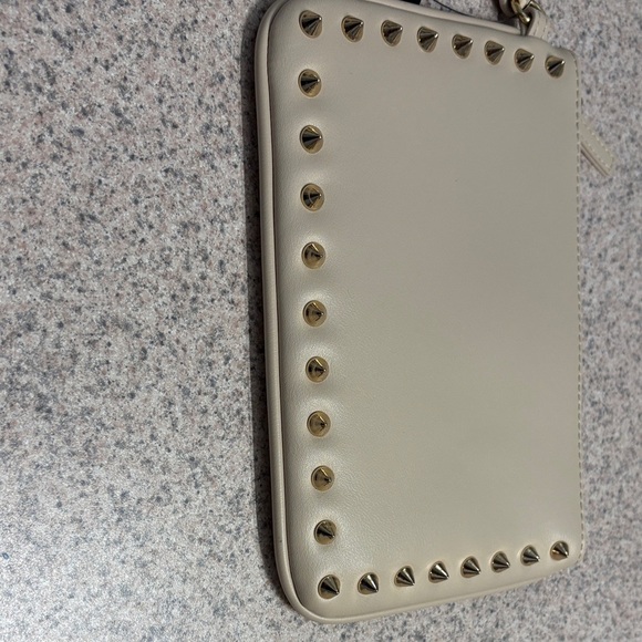 Express Beige Wristlet with Gold Accents - Picture 3 of 8